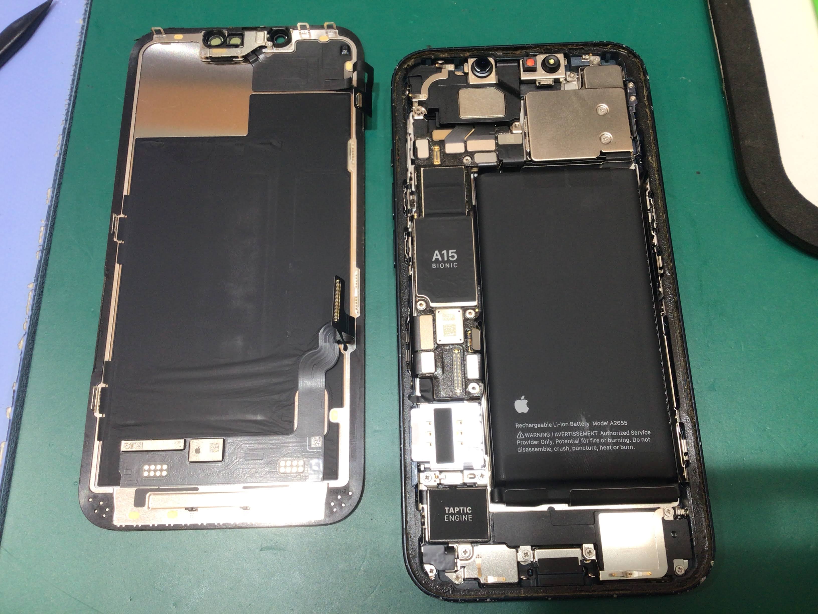 iPhone13バッテリー修理　データをそのまま・最短即日修理のスマホ修理工房イーアス高尾店にご相談下さい！